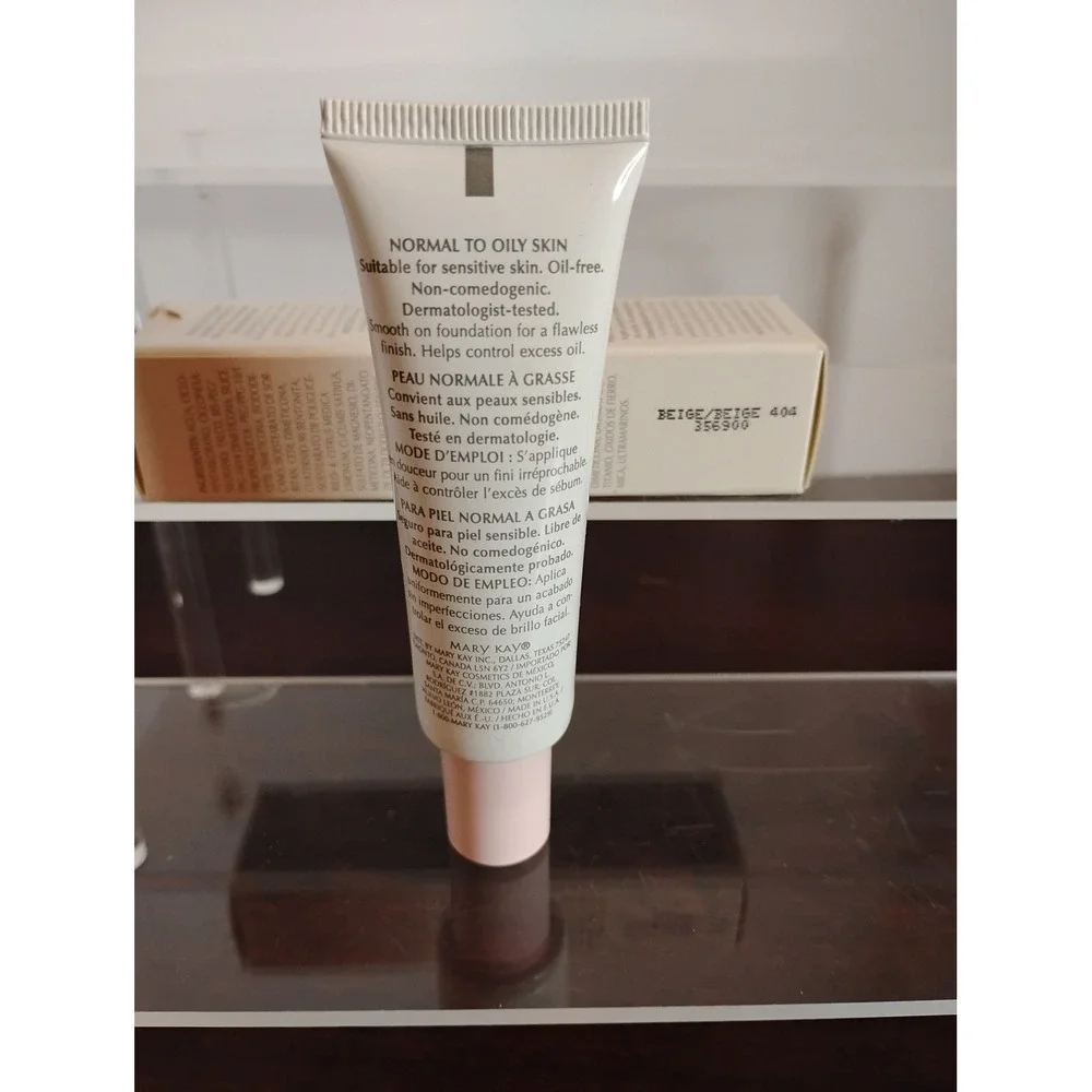 Mary Kay Medium-Coverage Foundation Beige 404 Normal to Oily Skin 1 fl oz NIB